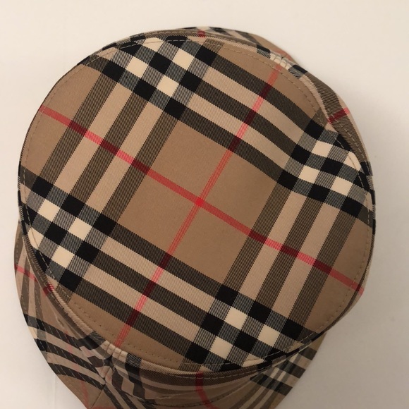 Burberry Heavy Check Bucket Hat - Picture 14 of 16